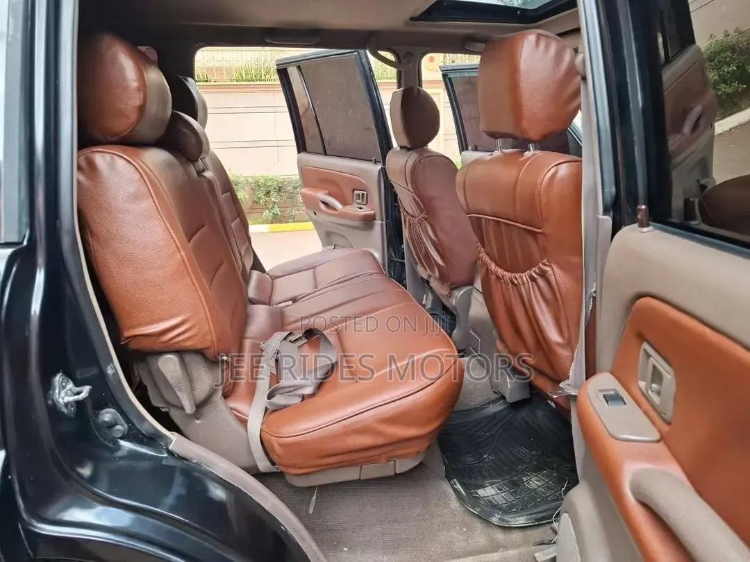 Toyota Land Cruiser Prado 2006 Black