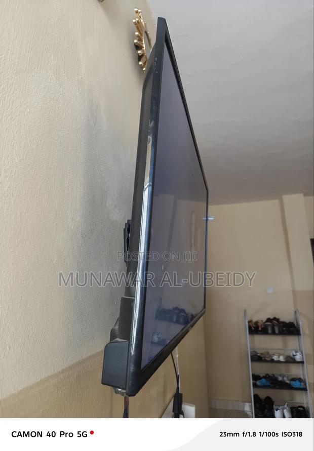 43" Vitron Tv - thumbnail 3