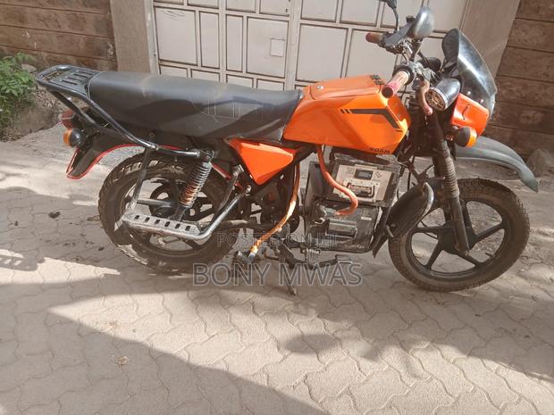 Motorcycle 2024 Orange