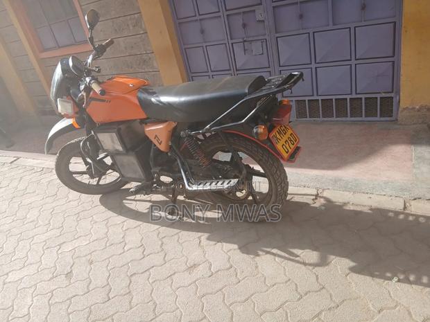Motorcycle 2024 Orange - thumbnail 3