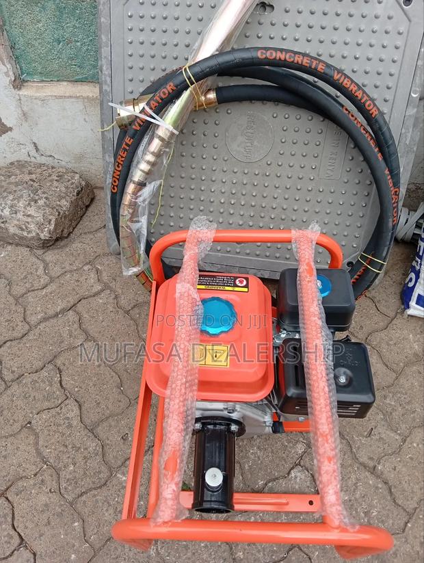 Commercial Concrete Vibrator on Offer!!