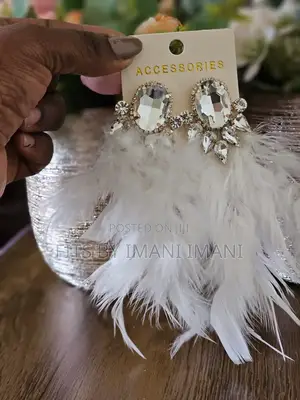Feather Earings
