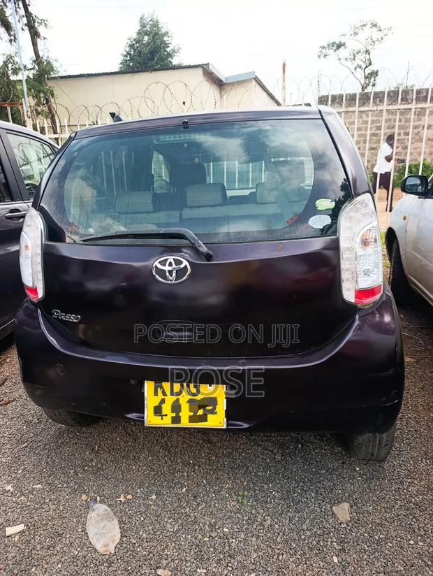 Toyota Passo 2015