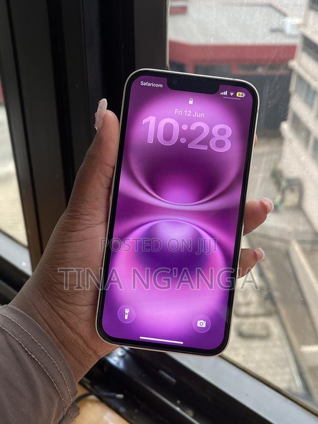 Apple iPhone 13 128 GB Pink - thumbnail 2