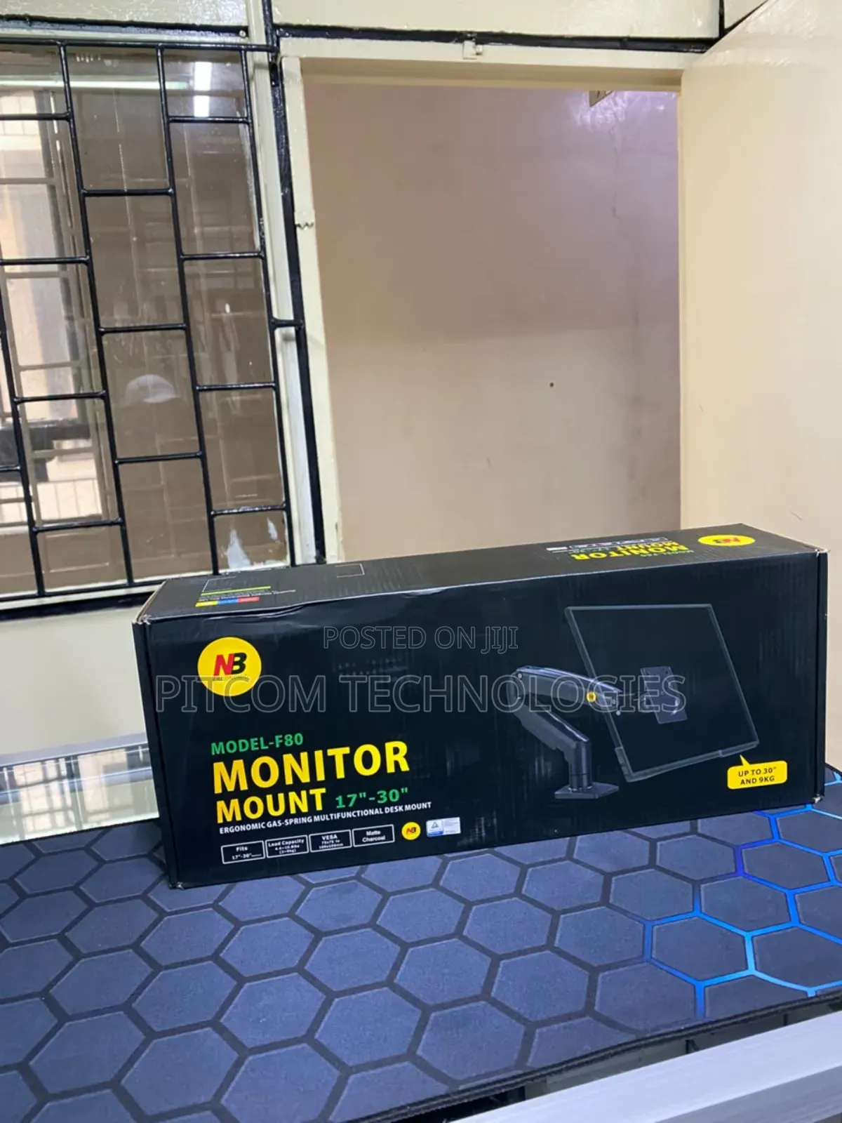 Single Monitors Mount