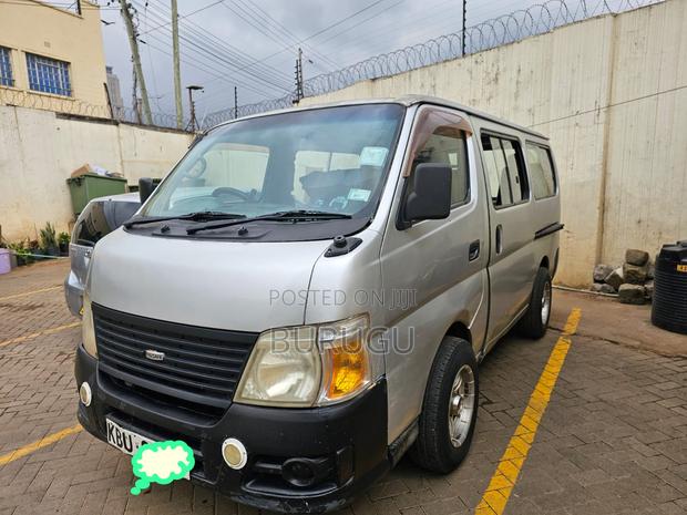 Nissan Caravan (Urvan) 2006 Grey - thumbnail 4