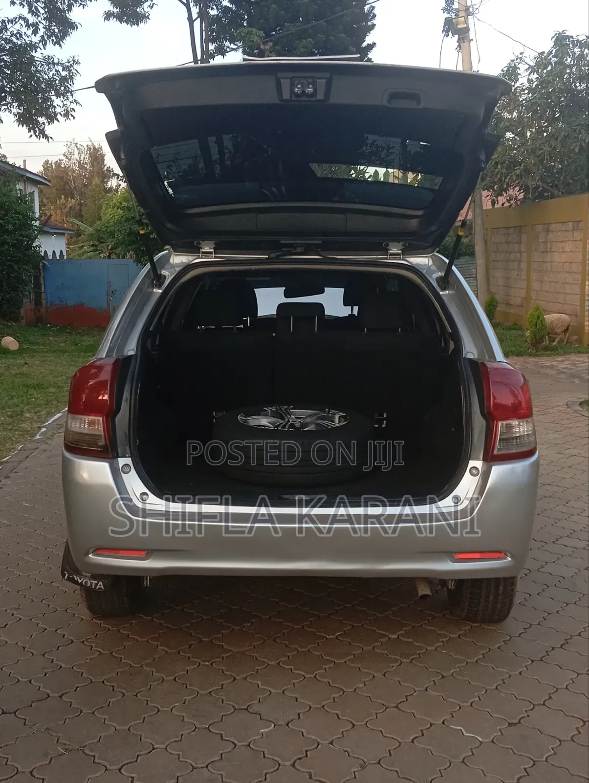 Toyota Corolla Fielder 2014 Silver