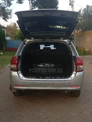 Toyota Corolla Fielder 2014 Silver