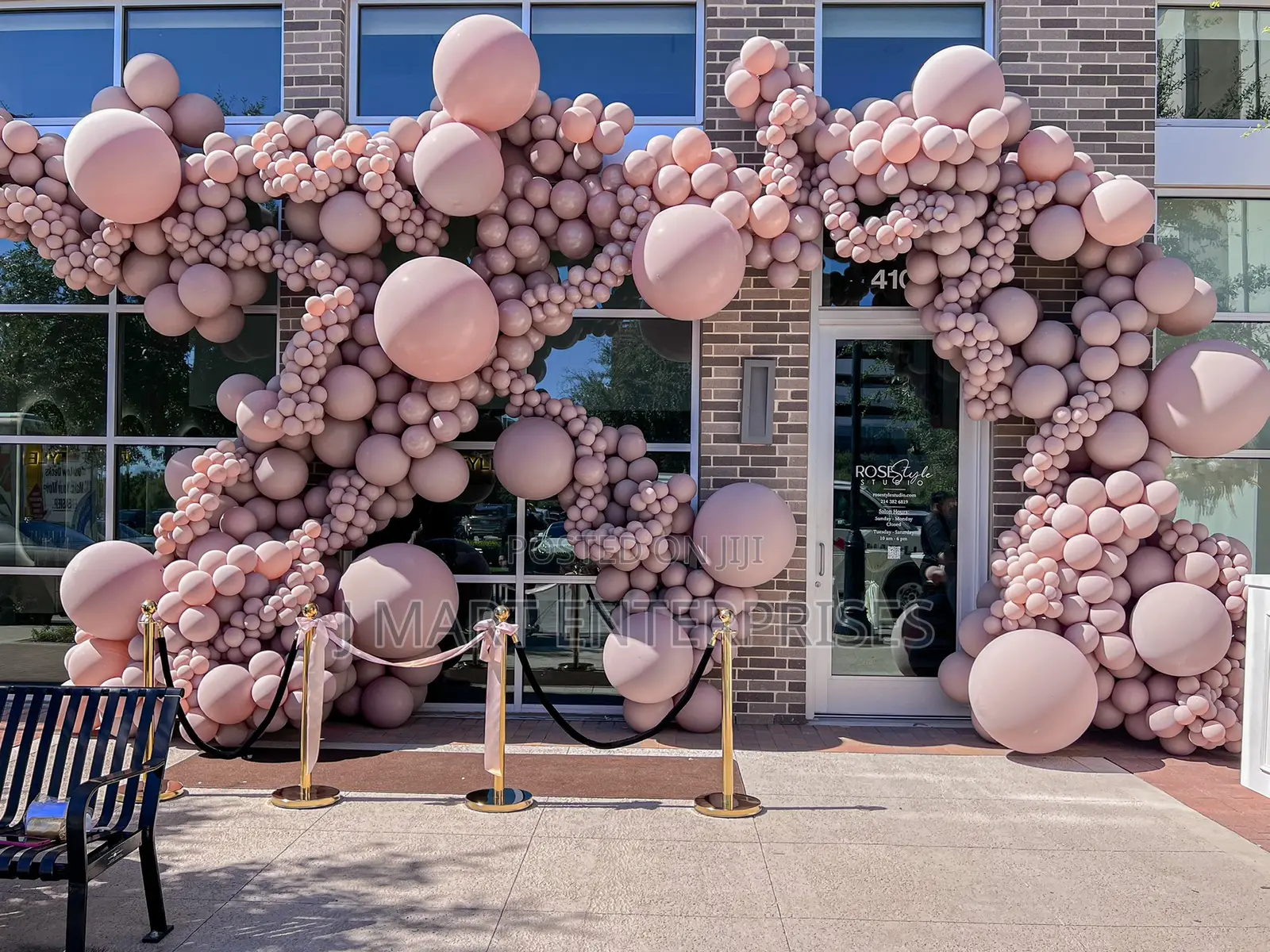 Large Scale Balloon Installations