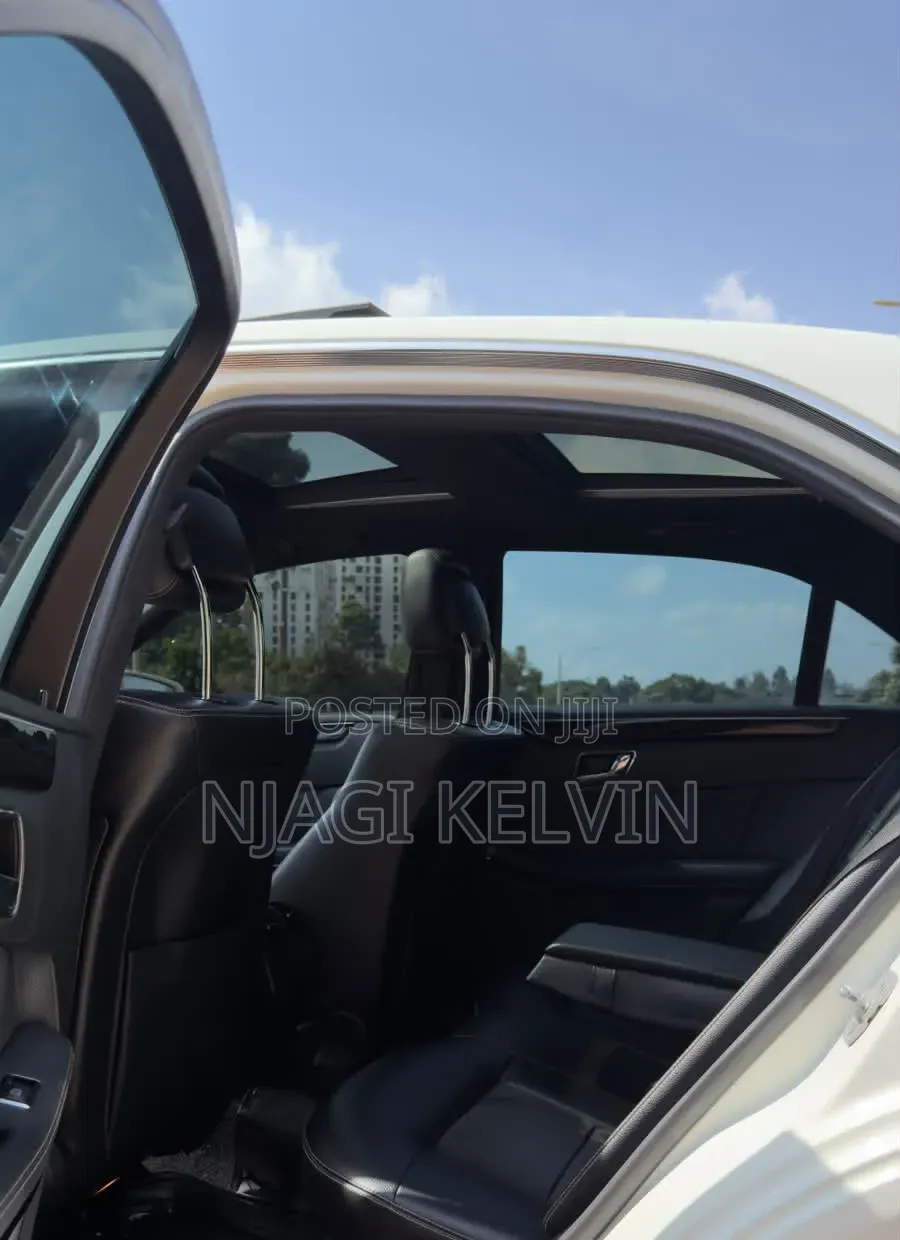 Mercedes-Benz E250 2012 White