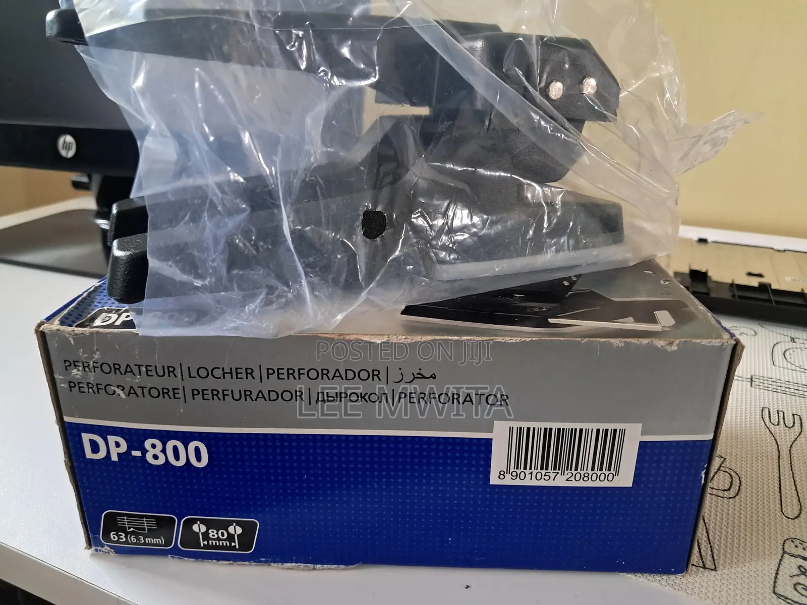 Kangaroo Paper Punch Dp-800