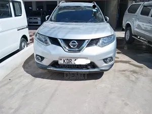 Nissan X-Trail 2.0 Petrol AWD 2018 Silver