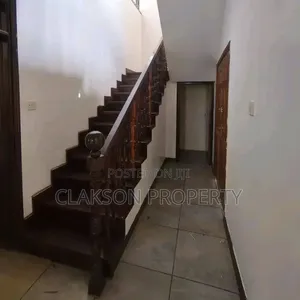 5bdrm Townhouse / Terrace in Kilimani, Hurlingham for rent