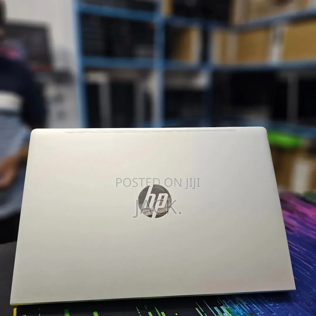 Laptop HP ProBook 445 G9 16GB AMD Ryzen 7 SSD 1T