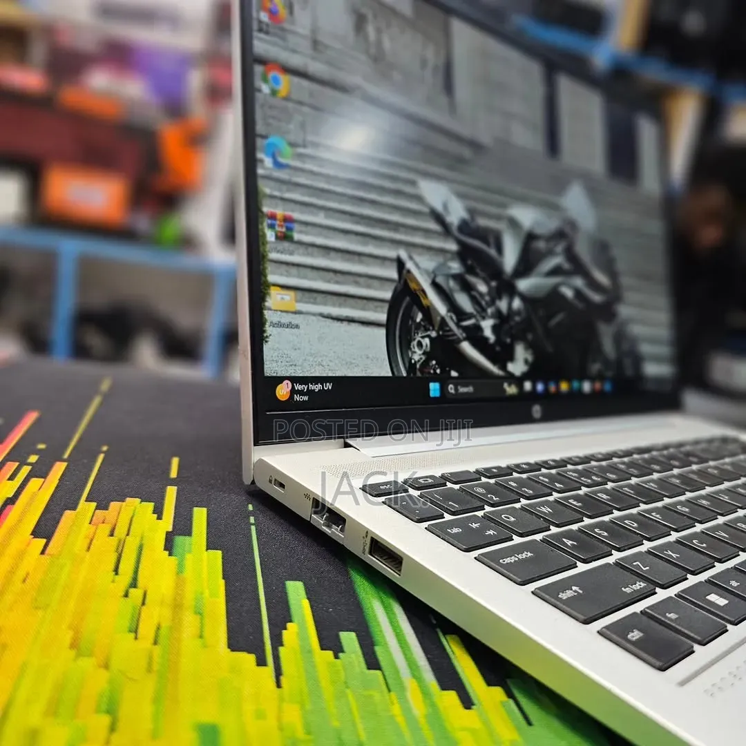 Laptop HP ProBook 445 G9 16GB AMD Ryzen 7 SSD 1T