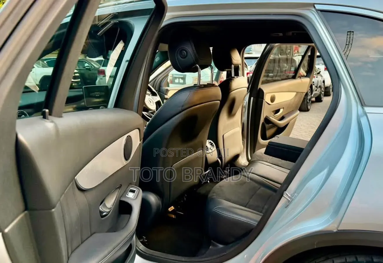 Mercedes-Benz GLC-Class 2020 Gray
