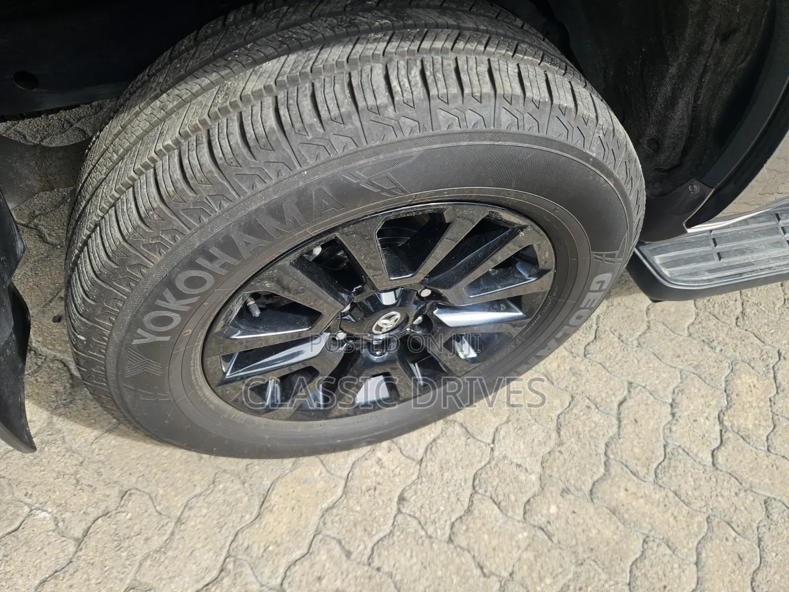 Toyota Land Cruiser Prado 2021 Gray