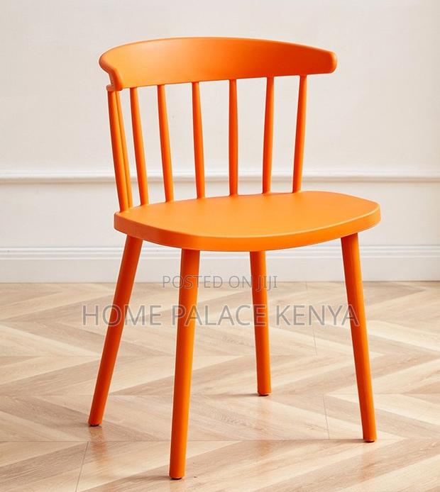 Dining Chair: Windsor Dining Chair With Plastic Backrest - thumbnail 3