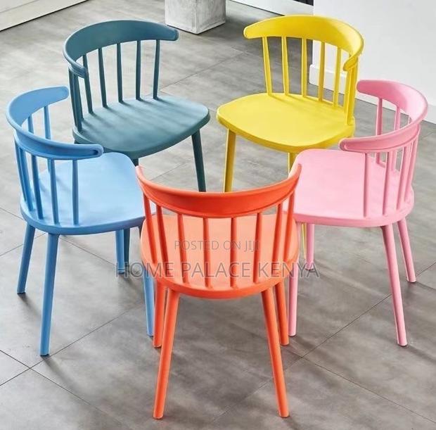 Dining Chair: Windsor Dining Chair With Plastic Backrest - thumbnail 13