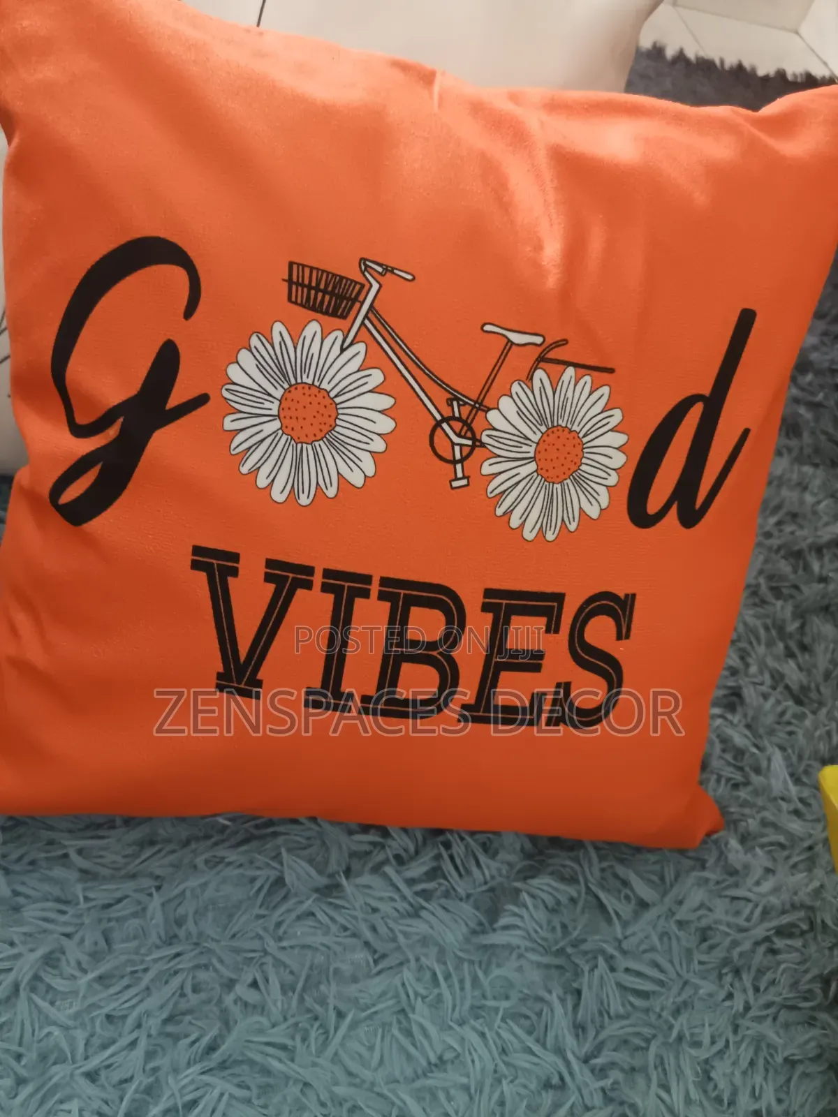 Good Vibes Throwpillow Case