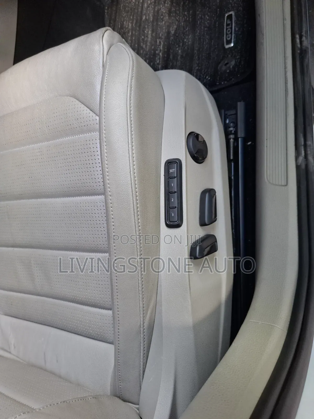 Volkswagen Golf 2019 Pearl