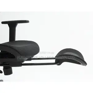 Home Mesh Chair With Footrest.