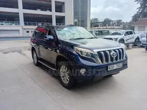 Toyota Land Cruiser Prado 4.0 Petrol TZ-G 2013 Blue