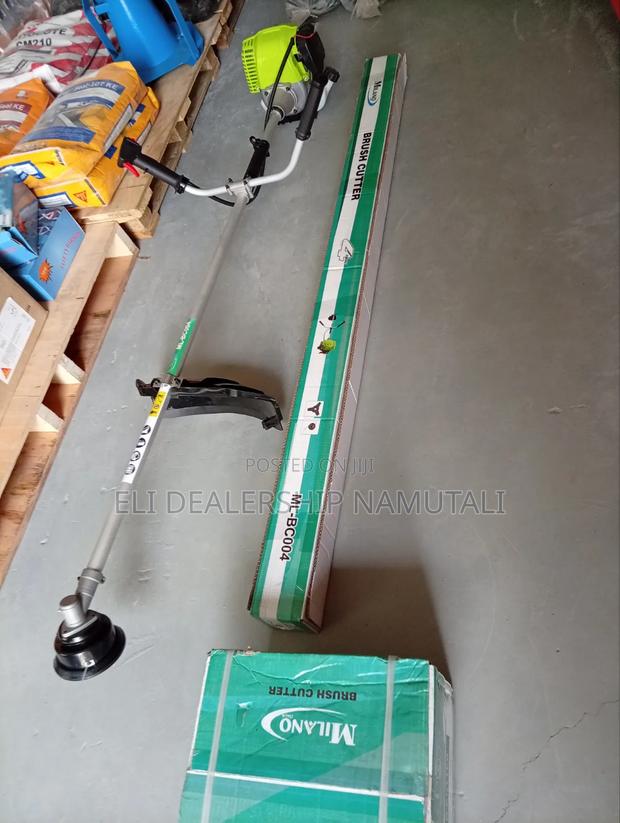 Milano 4-Stroke Commercial Brush Cutter – Durable Powerful - thumbnail 2