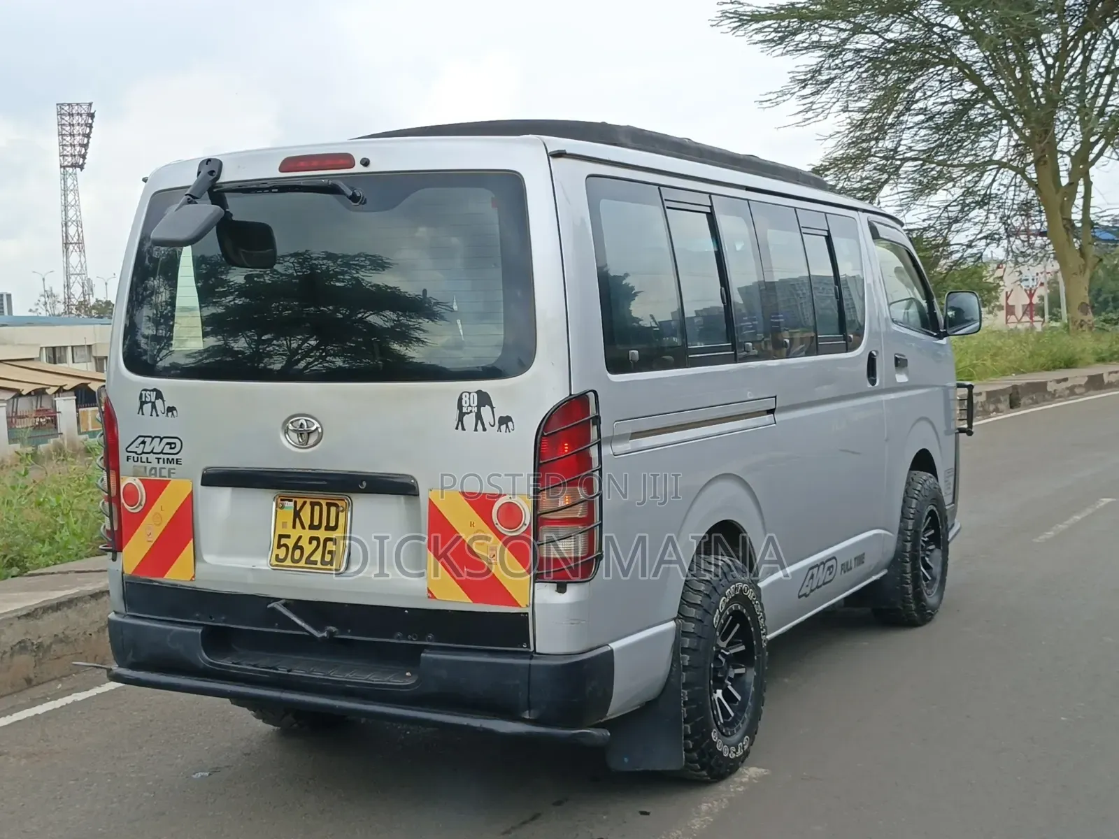 Toyota HiAce 2015 Grey