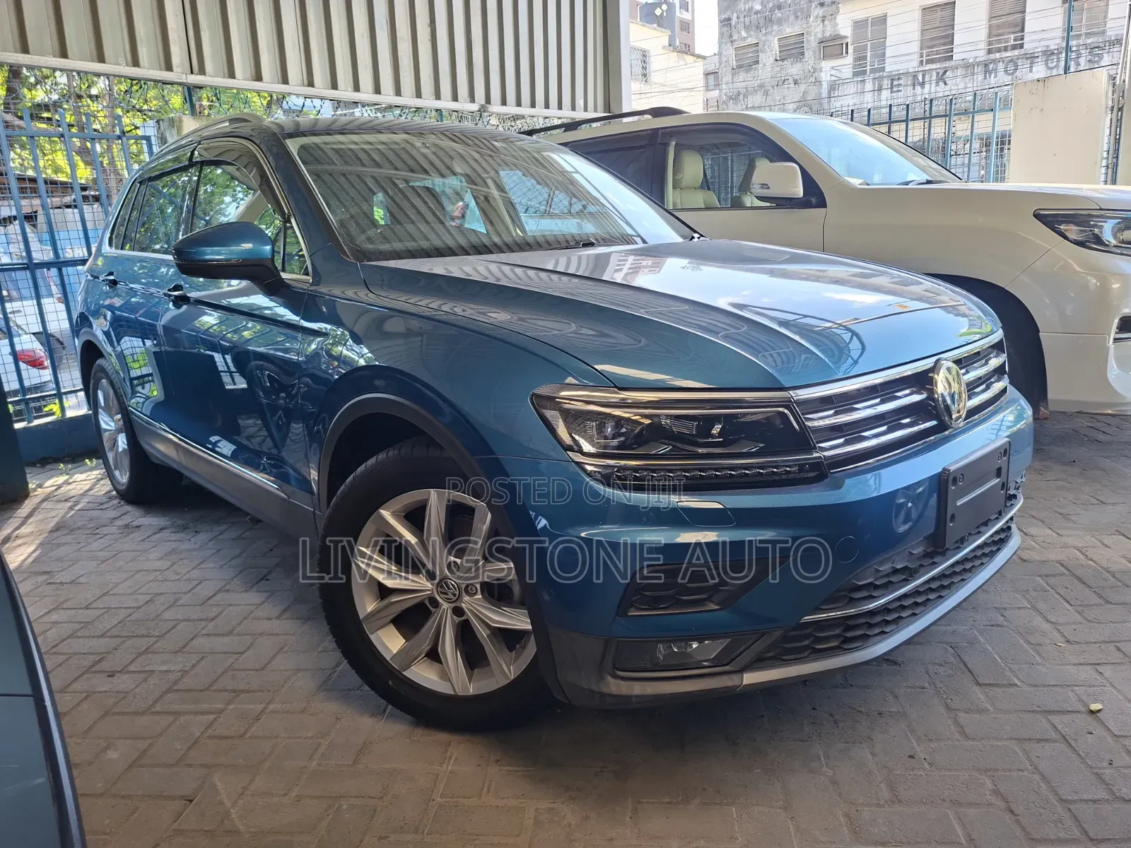 Volkswagen Tiguan 2018 Blue