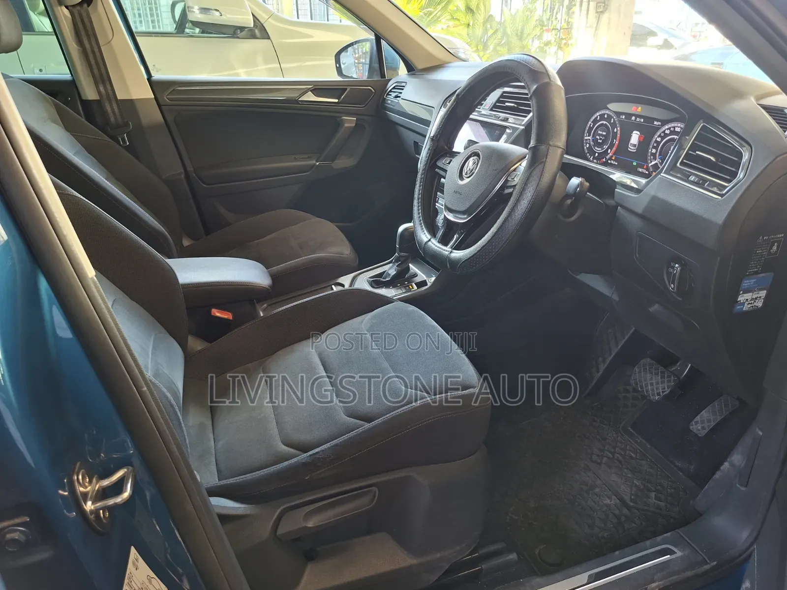 Volkswagen Tiguan 2018 Blue