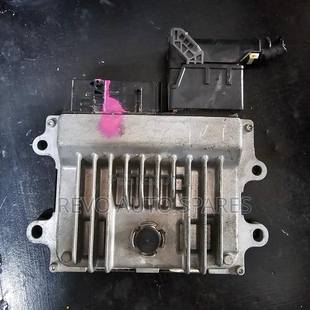 Daihastu Hijet Ecu Kf Egine - thumbnail 2