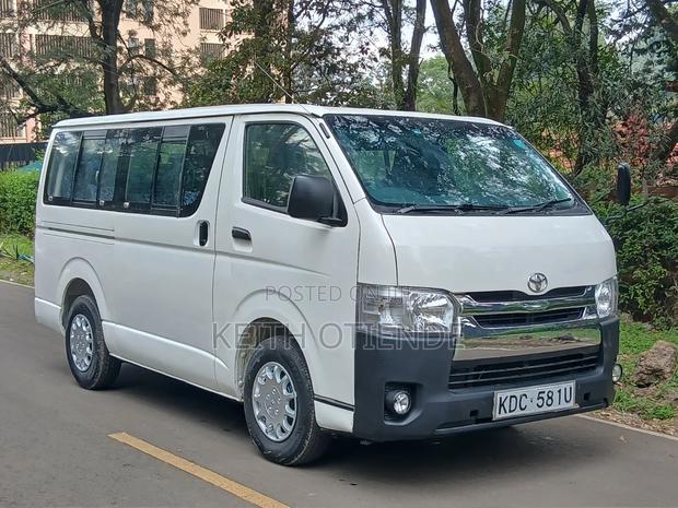 Toyota HiAce 2014 White - thumbnail 2