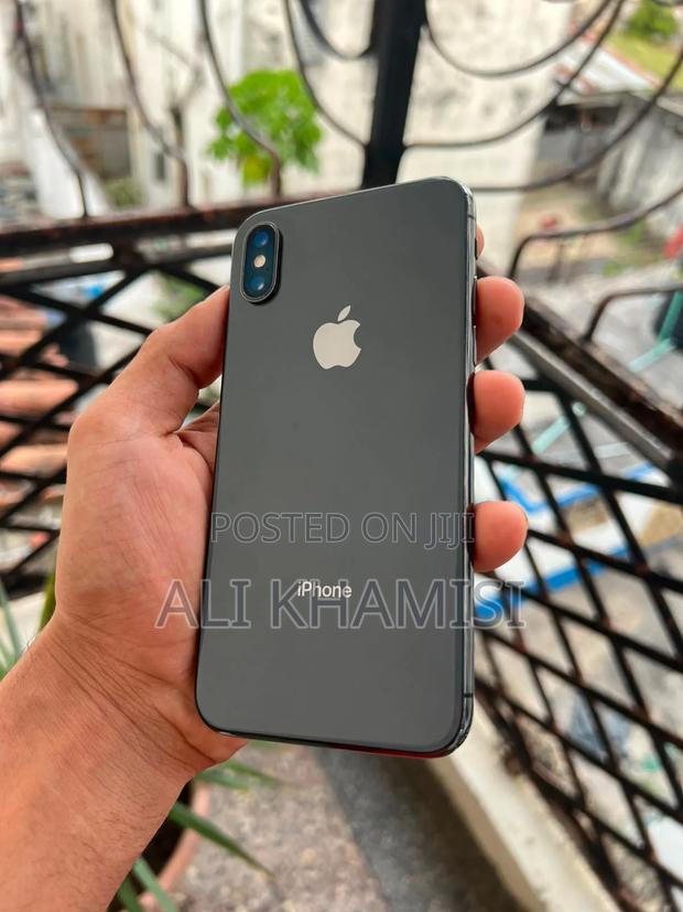 Apple iPhone X 64 GB Black - thumbnail 2