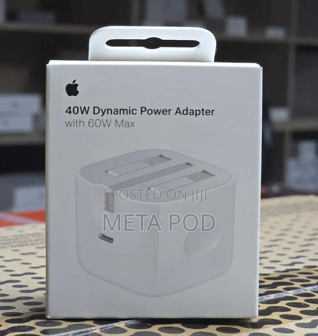 Apple 40w Dynamic Adapter
