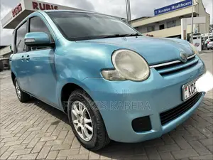 Toyota Sienta 2008 Blue
