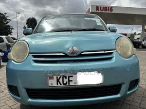 Toyota Sienta 2008 Blue