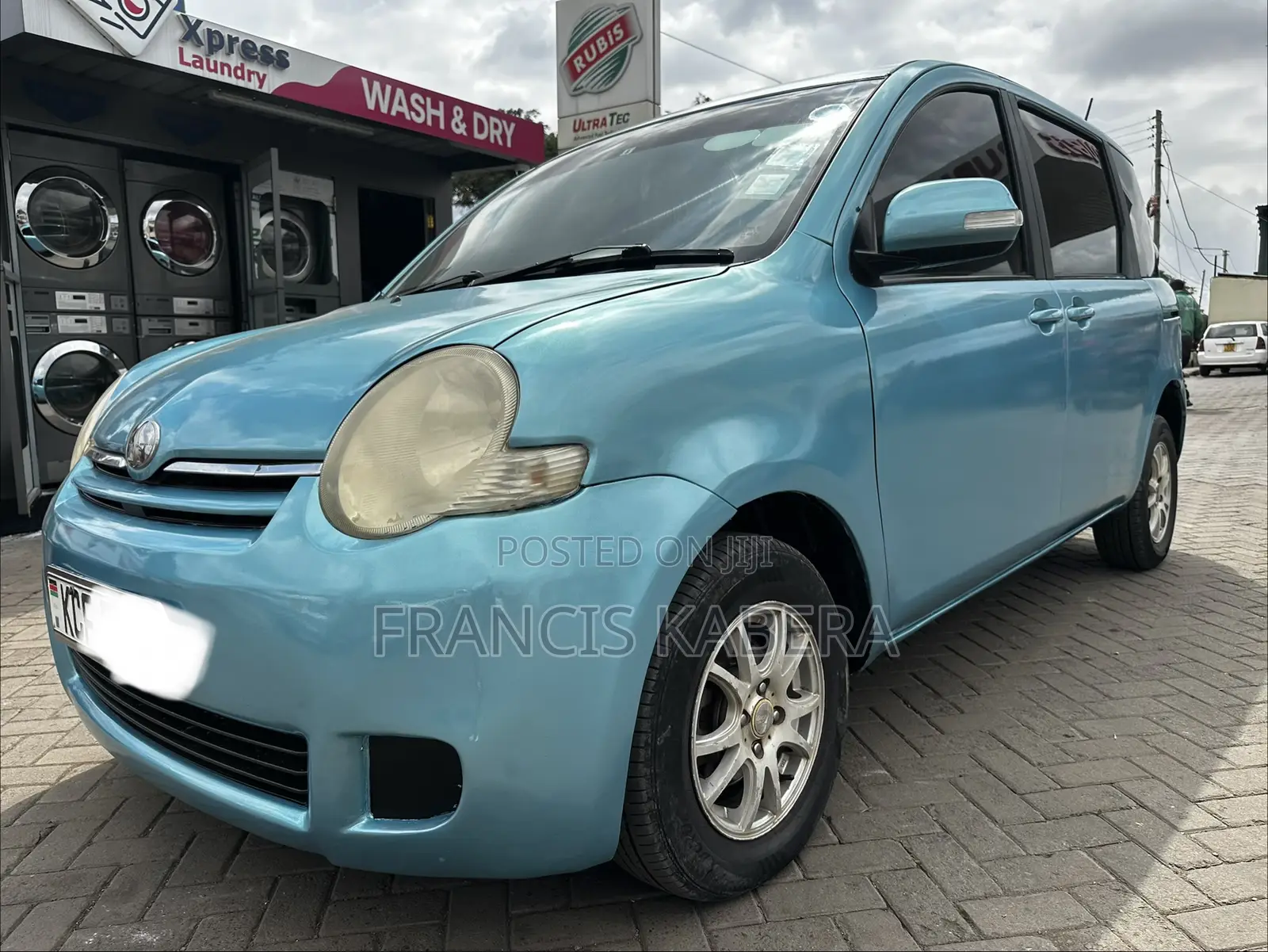Toyota Sienta 2008 Blue