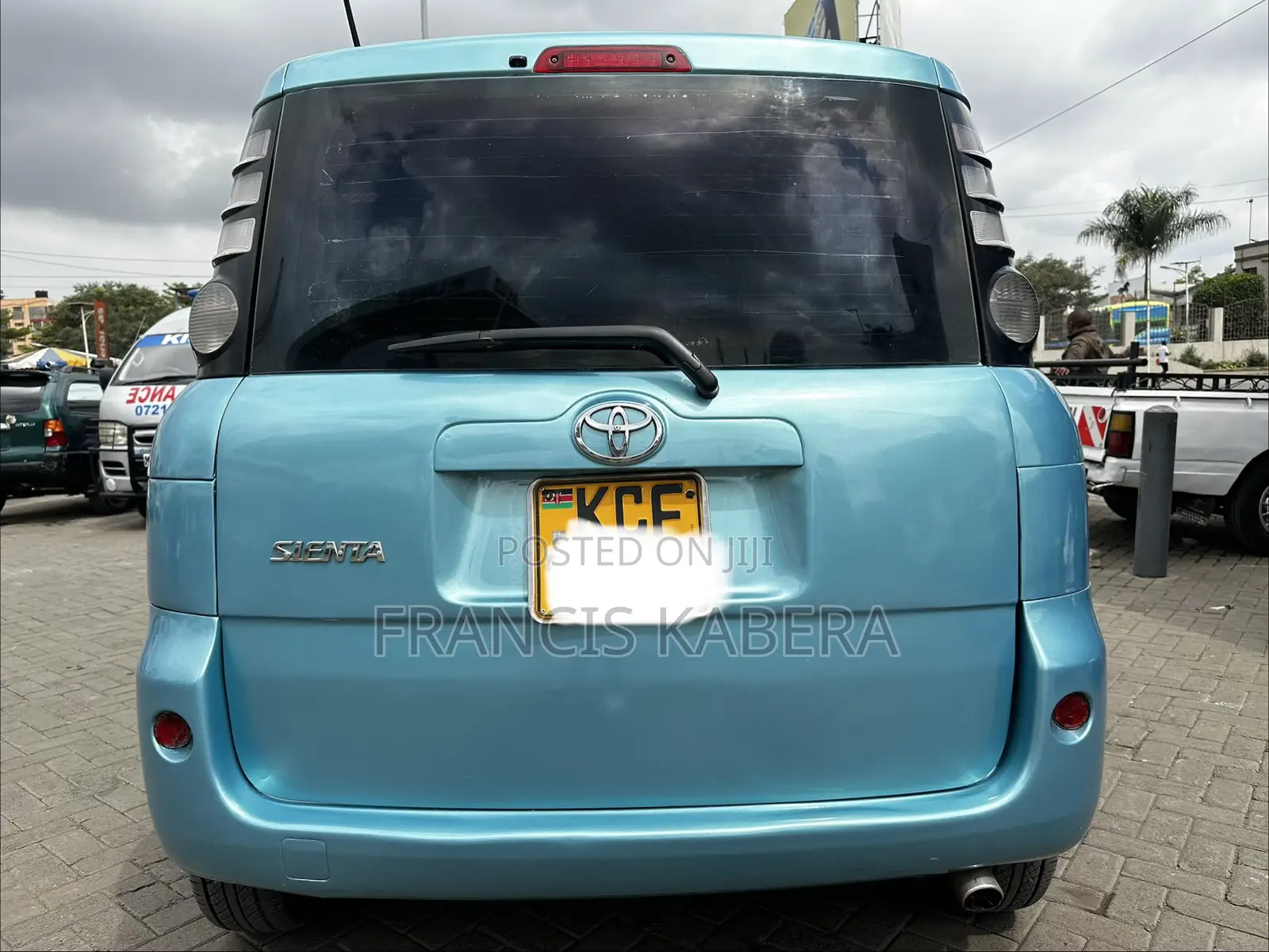 Toyota Sienta 2008 Blue