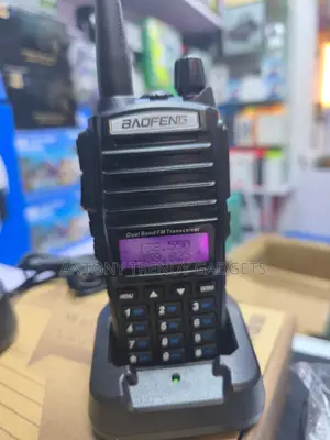Baofeng Uv-82 VHF Uhf Two Way Radio Long Range Handset