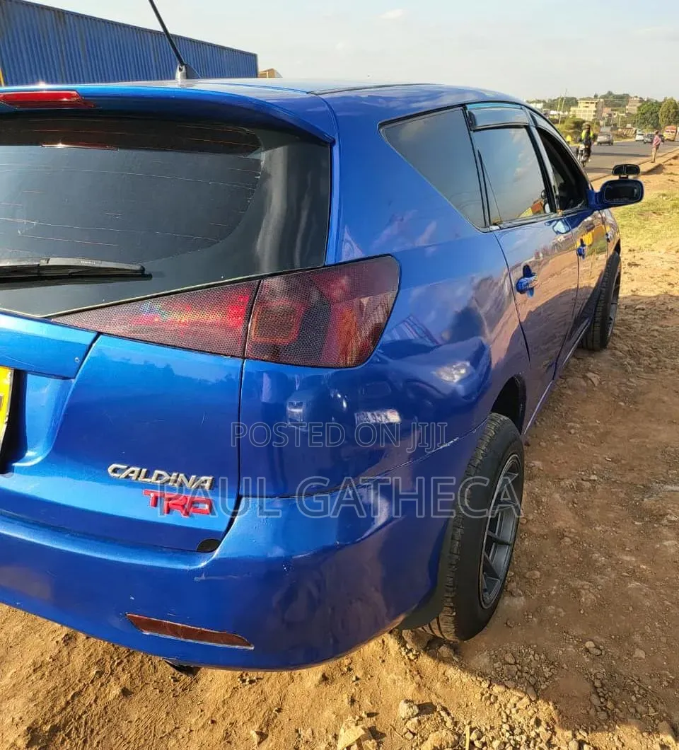 Toyota Caldina 2004 Blue