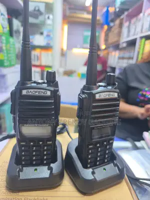 Baofeng Uv-82 Handheld Dual Band Communication Radio