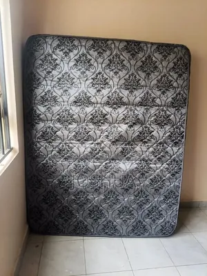 5by6 Bed With Mattress
