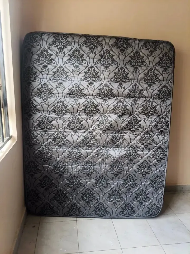 5by6 Bed With Mattress
