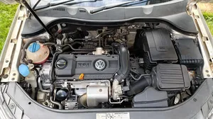 Volkswagen Passat 2014 Silver