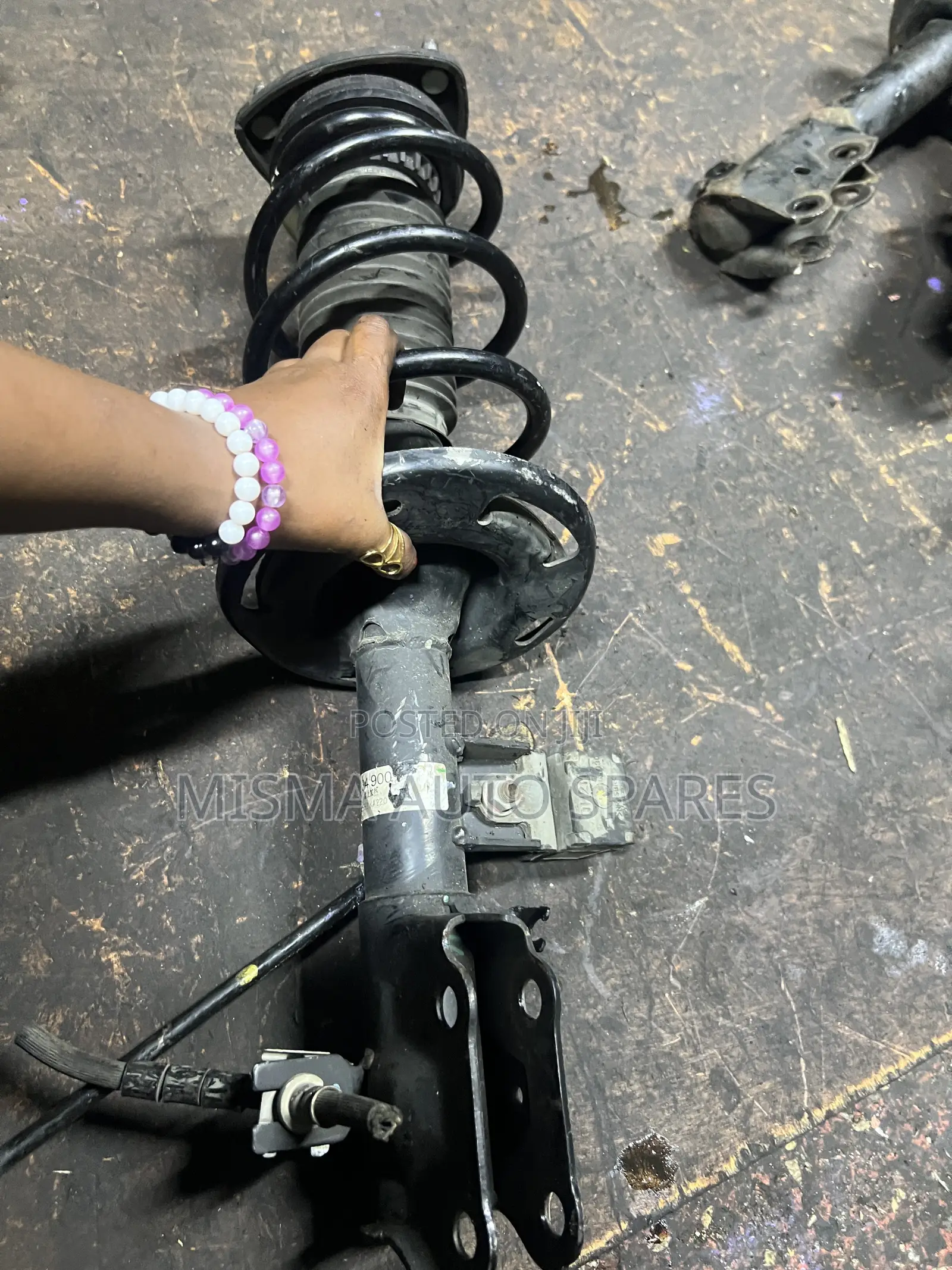 Mazda Axela Front Shocks