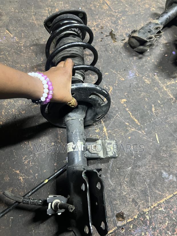 Mazda Axela Front Shocks - thumbnail 3