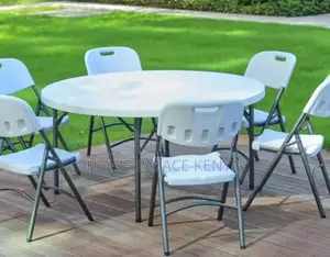 Outdoor Table: Heavy Duty Plastic Wedding Table With Sturdy Frame