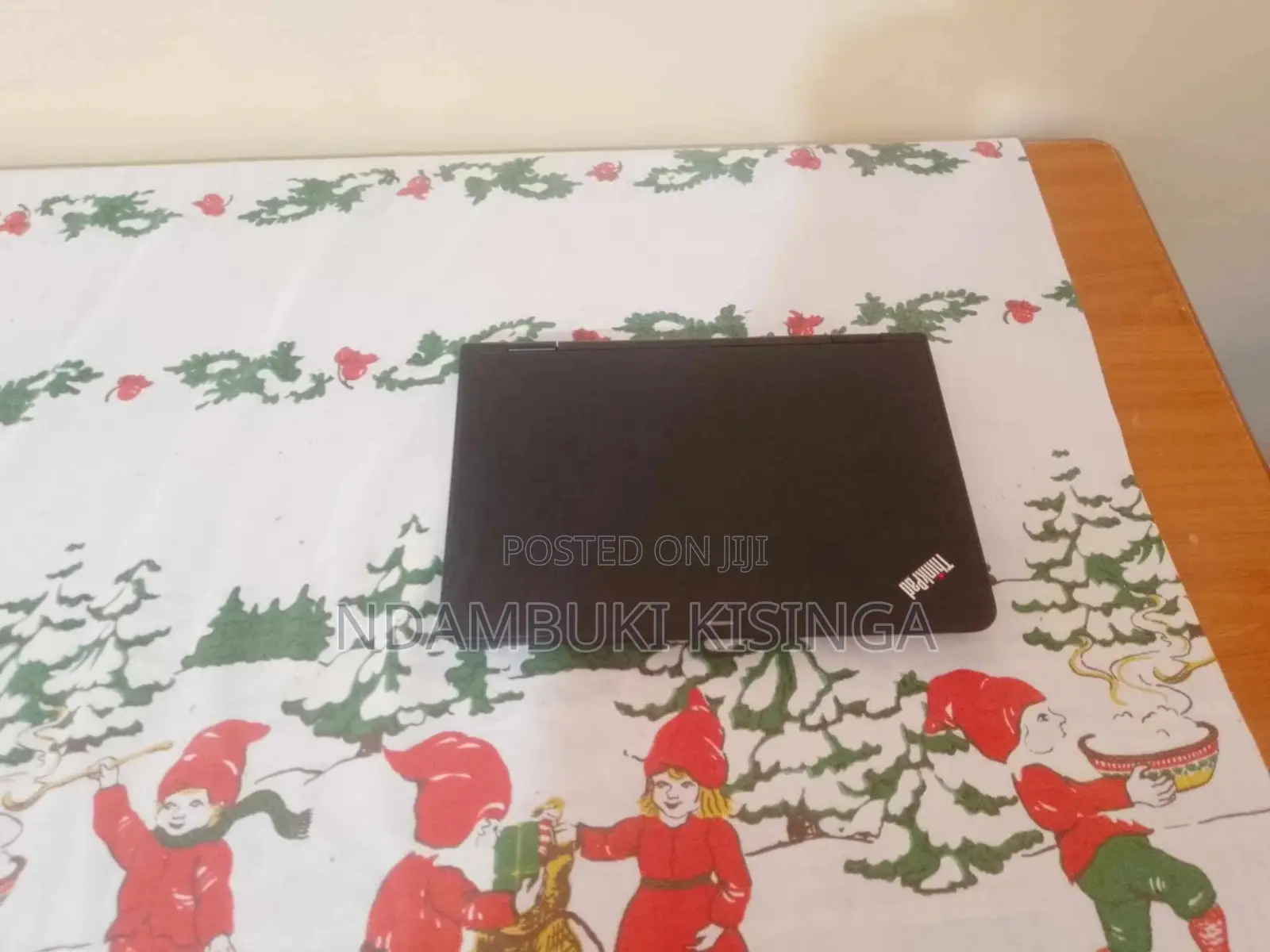 Laptop Lenovo 300e 4GB Intel Celeron HDD+SSD 500GB