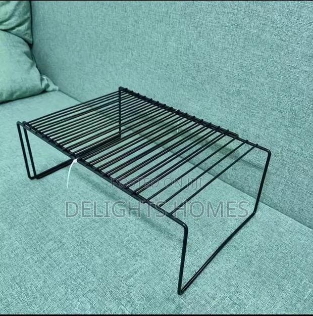 Expandable Shelf Raiser_car